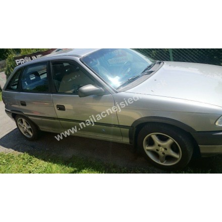 Plastové lemy pre OPEL ASTRA F ŠIROKÁ LIŠTA 1991-2002
